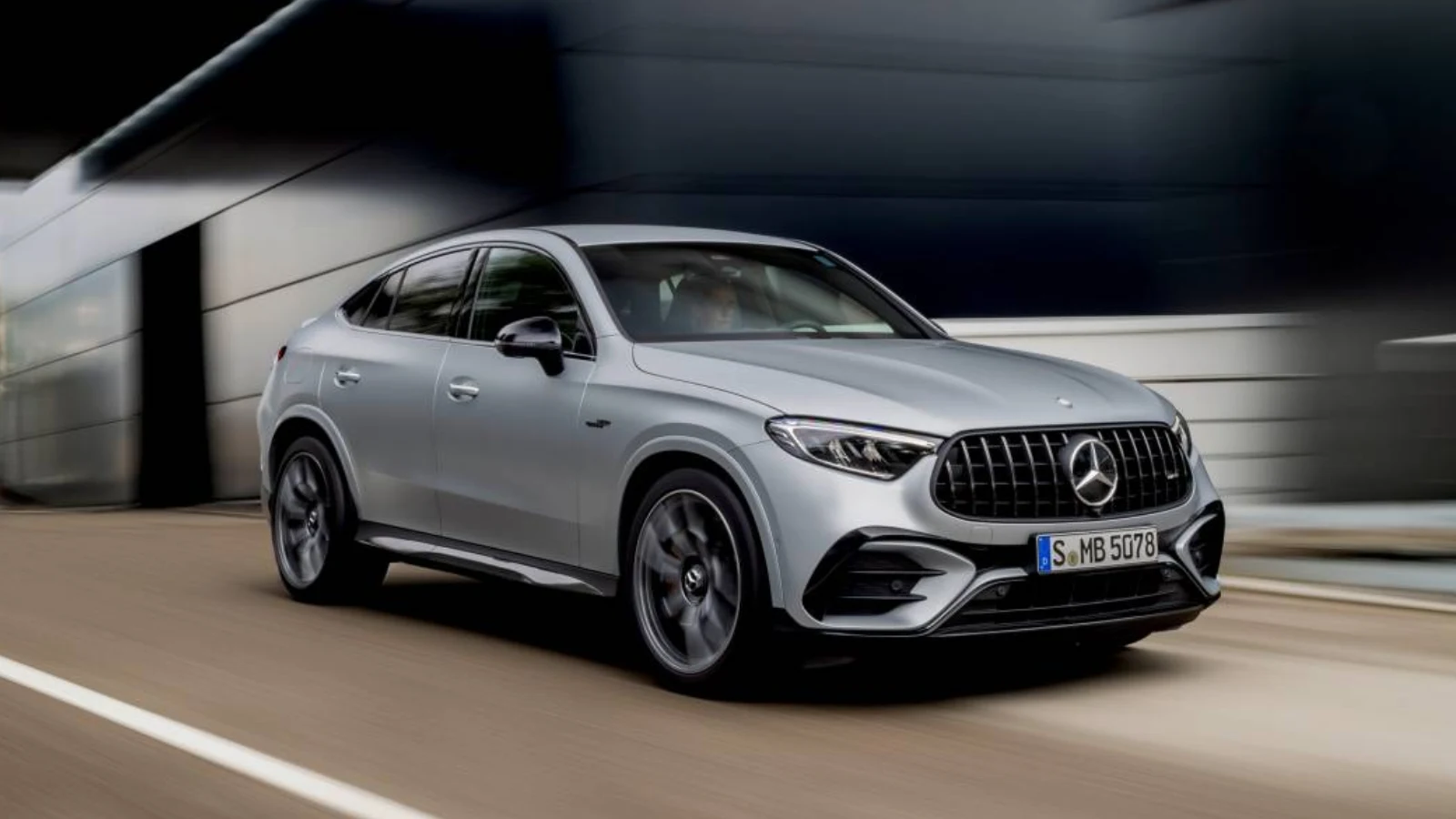 Mercedes-Benz AMG GLC 63 S E Performance Coupé — imagem 1 de 2