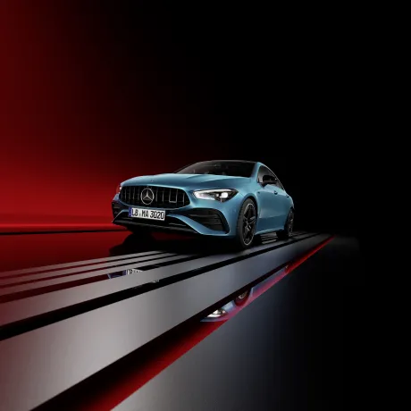 Mercedes-Benz AMG CLA — imagem 1 de 2