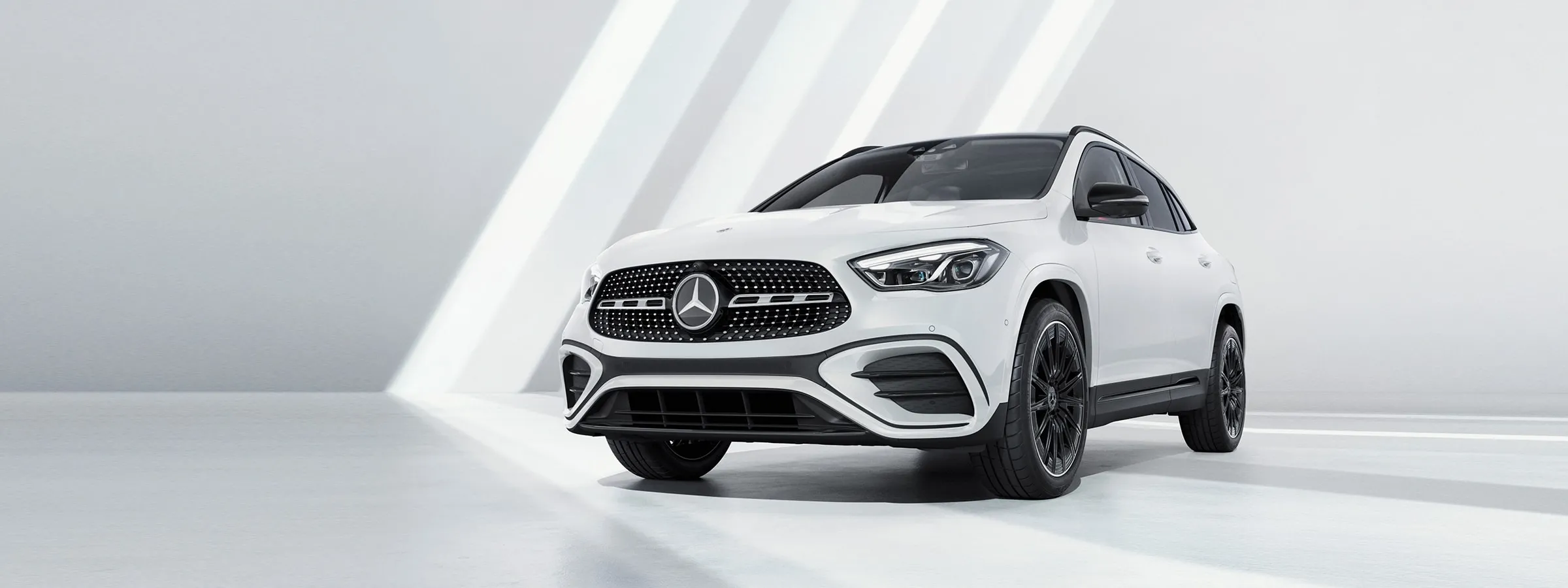 Mercedes-Benz GLA — imagem 1 de 2